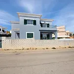 Delphin * לאגוּ‏ש