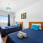 فيلة Delphin *
