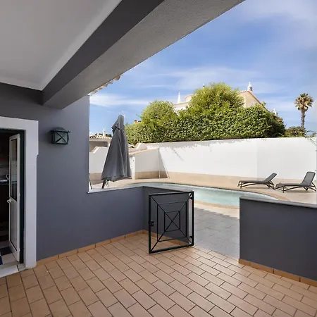 Delphin Villa