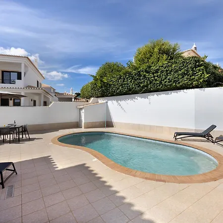 Villa Delphin Lagos